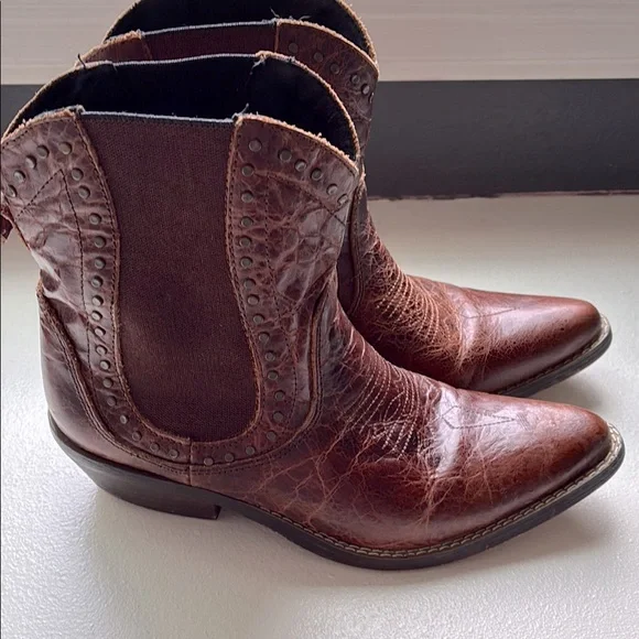 Thomas Cook Women’s Brown Leather Western Booties - Picture 1 of 12